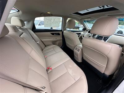 2015 Nissan Altima 3.5 SL   - Photo 16 - Schoolcraft, MI 49087