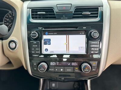 2015 Nissan Altima 3.5 SL   - Photo 13 - Schoolcraft, MI 49087
