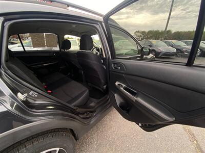 2015 Subaru XV Crosstrek 2.0i Premium   - Photo 13 - Schoolcraft, MI 49087