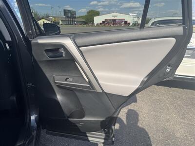 2017 Toyota RAV4 XLE   - Photo 23 - Schoolcraft, MI 49087