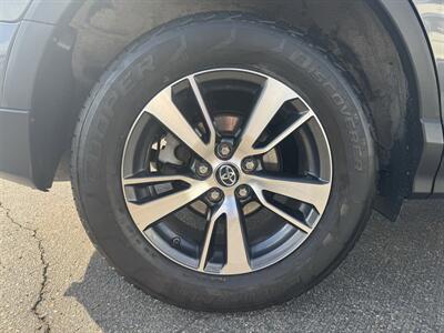 2017 Toyota RAV4 XLE   - Photo 28 - Schoolcraft, MI 49087