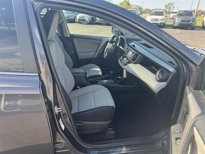 2017 Toyota RAV4 XLE   - Photo 26 - Schoolcraft, MI 49087