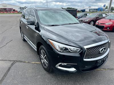 2017 INFINITI QX60   - Photo 2 - Schoolcraft, MI 49087