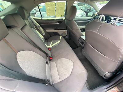 2019 Toyota Camry LE   - Photo 15 - Schoolcraft, MI 49087