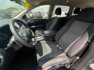 2019 Nissan Pathfinder S   - Photo 33 - Schoolcraft, MI 49087