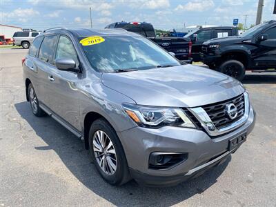 2019 Nissan Pathfinder S   - Photo 2 - Schoolcraft, MI 49087