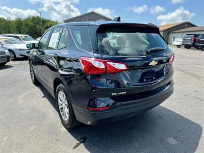 2020 Chevrolet Equinox LS   - Photo 7 - Schoolcraft, MI 49087