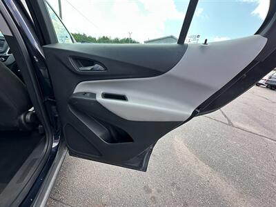 2020 Chevrolet Equinox LS   - Photo 18 - Schoolcraft, MI 49087