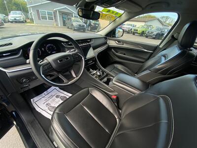 2024 Jeep Grand Cherokee Limited   - Photo 31 - Schoolcraft, MI 49087