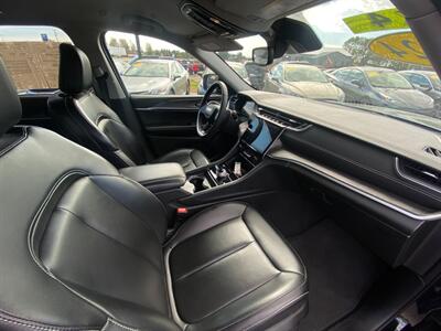 2024 Jeep Grand Cherokee Limited   - Photo 14 - Schoolcraft, MI 49087