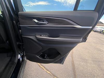 2024 Jeep Grand Cherokee Limited   - Photo 16 - Schoolcraft, MI 49087