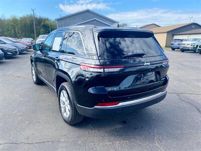 2024 Jeep Grand Cherokee Limited   - Photo 7 - Schoolcraft, MI 49087