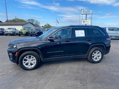 2024 Jeep Grand Cherokee Limited   - Photo 6 - Schoolcraft, MI 49087