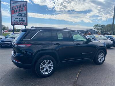 2024 Jeep Grand Cherokee Limited   - Photo 9 - Schoolcraft, MI 49087