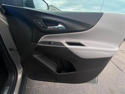 2018 Chevrolet Equinox Premier   - Photo 11 - Schoolcraft, MI 49087