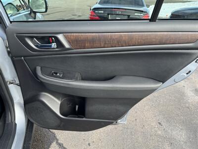 2017 Subaru Outback 2.5i Limited   - Photo 22 - Schoolcraft, MI 49087