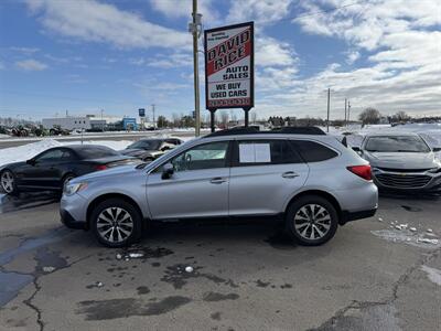 2017 Subaru Outback 2.5i Limited   - Photo 1 - Schoolcraft, MI 49087
