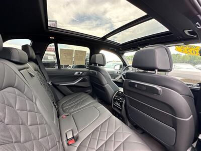 2025 BMW X5 M60i   - Photo 24 - Schoolcraft, MI 49087