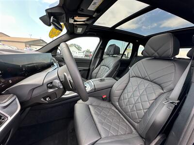 2025 BMW X5 M60i   - Photo 40 - Schoolcraft, MI 49087