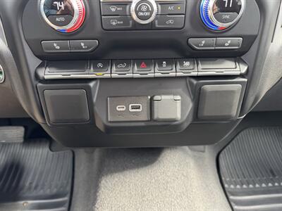2022 GMC Sierra 1500 Limited SLE   - Photo 15 - Schoolcraft, MI 49087