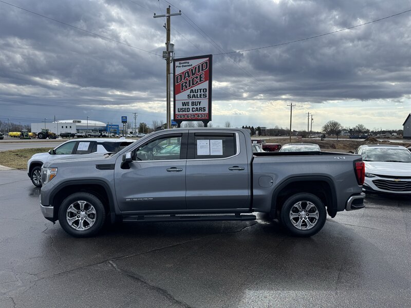 2022 GMC Sierra 1500 Limited SLE   - Photo 1 - Schoolcraft, MI 49087