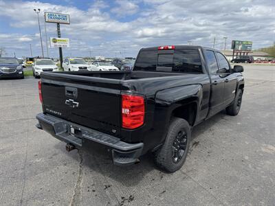 2018 Chevrolet Silverado 1500 LT   - Photo 3 - Schoolcraft, MI 49087