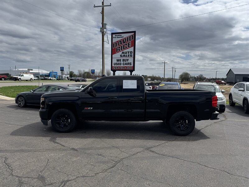 2018 Chevrolet Silverado 1500 LT   - Photo 1 - Schoolcraft, MI 49087
