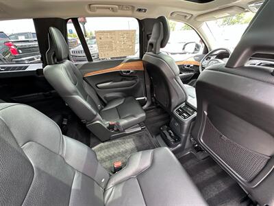 2022 Volvo XC90 Recharge T8 Inscription Expression   - Photo 27 - Schoolcraft, MI 49087