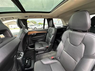 2022 Volvo XC90 Recharge T8 Inscription Expression   - Photo 33 - Schoolcraft, MI 49087