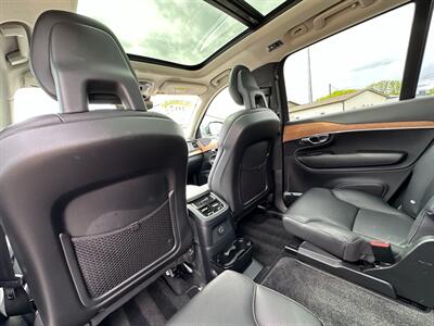 2022 Volvo XC90 Recharge T8 Inscription Expression   - Photo 35 - Schoolcraft, MI 49087