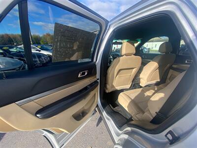 2017 Ford Explorer XL   - Photo 25 - Schoolcraft, MI 49087