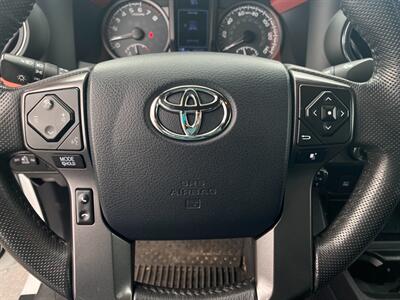 2017 Toyota Tacoma TRD Off-Road   - Photo 26 - Schoolcraft, MI 49087