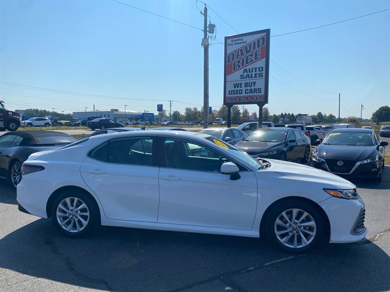 2024 Toyota Camry LE   - Photo 1 - Schoolcraft, MI 49087