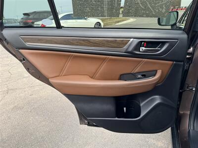 2019 Subaru Outback 3.6R Touring   - Photo 19 - Schoolcraft, MI 49087