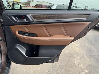 2019 Subaru Outback 3.6R Touring   - Photo 23 - Schoolcraft, MI 49087