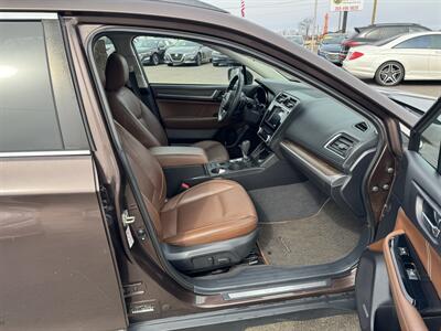 2019 Subaru Outback 3.6R Touring   - Photo 26 - Schoolcraft, MI 49087