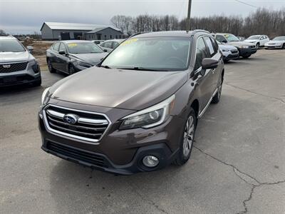 2019 Subaru Outback 3.6R Touring   - Photo 4 - Schoolcraft, MI 49087