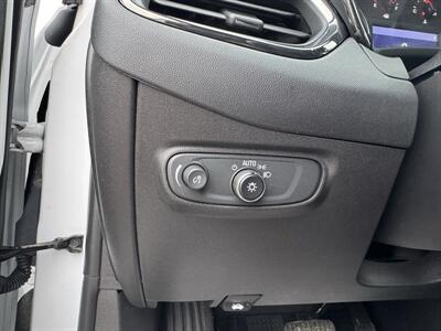 2023 Chevrolet Equinox RS   - Photo 8 - Schoolcraft, MI 49087