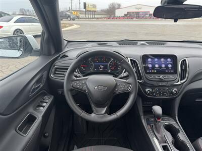 2023 Chevrolet Equinox RS   - Photo 18 - Schoolcraft, MI 49087