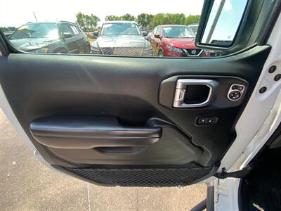2020 Jeep Wrangler Unlimited Sport   - Photo 27 - Schoolcraft, MI 49087
