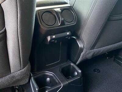 2020 Jeep Wrangler Unlimited Sport   - Photo 25 - Schoolcraft, MI 49087