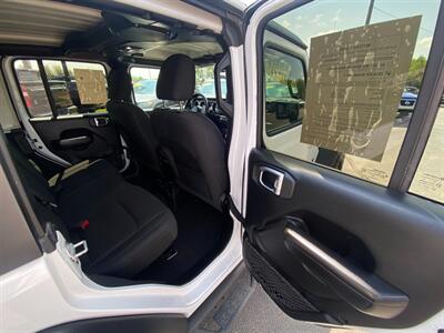 2020 Jeep Wrangler Unlimited Sport   - Photo 15 - Schoolcraft, MI 49087