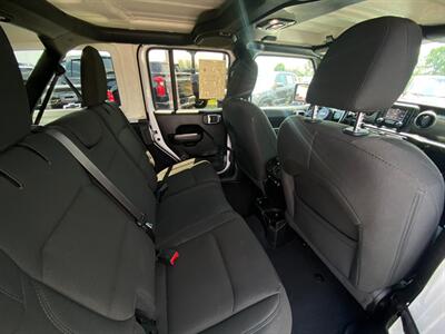 2020 Jeep Wrangler Unlimited Sport   - Photo 18 - Schoolcraft, MI 49087