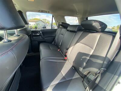 2023 Toyota 4Runner TRD Off-Road Premium   - Photo 13 - Schoolcraft, MI 49087