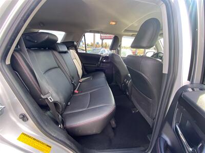 2023 Toyota 4Runner TRD Off-Road Premium   - Photo 19 - Schoolcraft, MI 49087