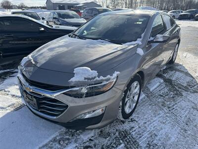 2023 Chevrolet Malibu LT   - Photo 5 - Schoolcraft, MI 49087