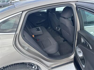 2023 Chevrolet Malibu LT   - Photo 23 - Schoolcraft, MI 49087