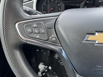 2023 Chevrolet Malibu LT   - Photo 9 - Schoolcraft, MI 49087