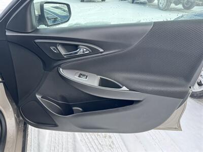 2023 Chevrolet Malibu LT   - Photo 24 - Schoolcraft, MI 49087