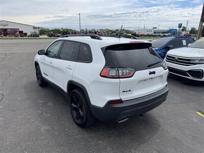 2019 Jeep Cherokee Altitude - Photo 2 - Schoolcraft, MI 49087